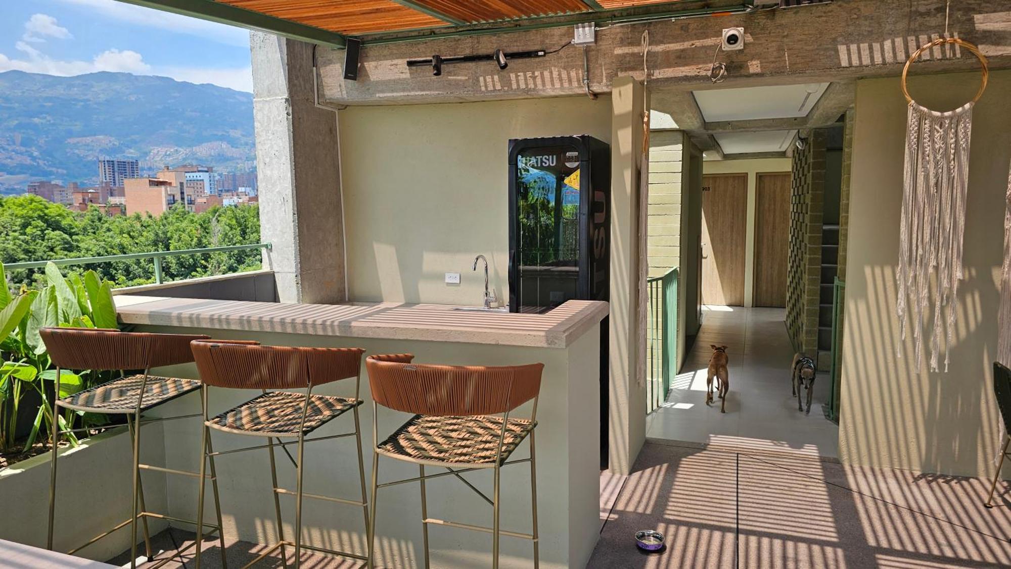 B 48 Living By B Rent Apartment Medellin Luaran gambar